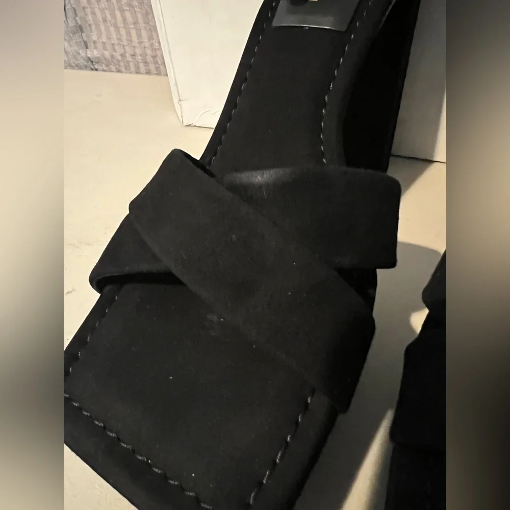 Good American new khloe